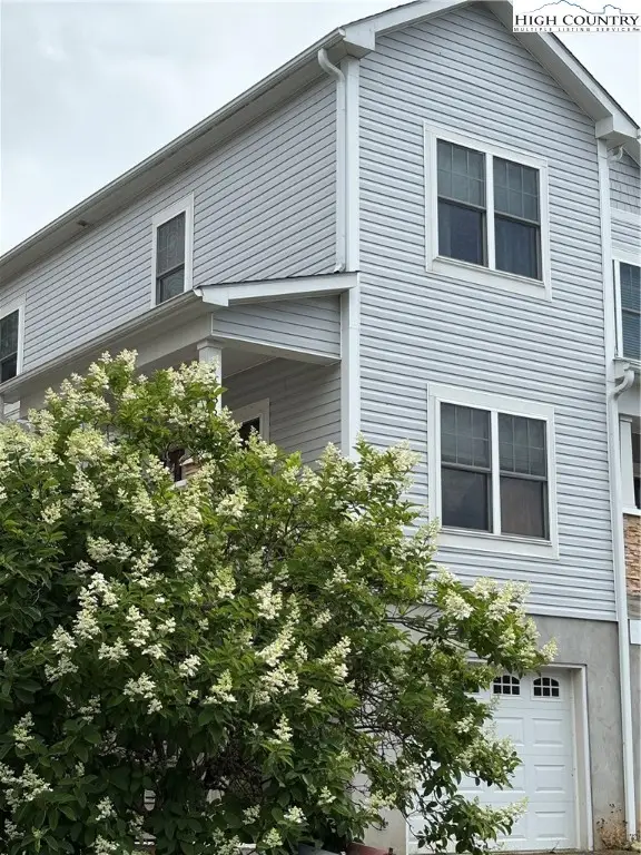 188 Stratford Lane #16B, Boone, NC 28607