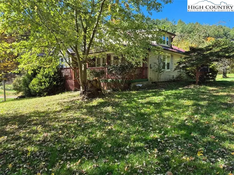 720 Mash Road, West Jefferson, NC 28694 - Image #2