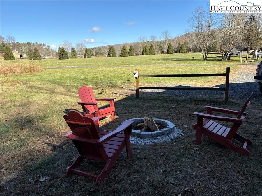 239 Ginger Circle, Newland, NC 28657 - Image #3