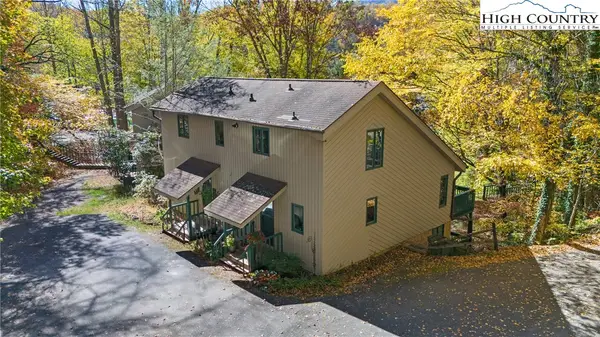 142 S Slope Loop #J3, Banner Elk, NC 28604