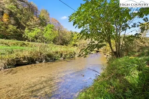 790 Howard Edmisten Road, Sugar Grove, NC 28679 - Image #2