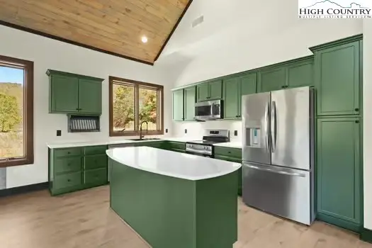 790 Howard Edmisten Road, Sugar Grove, NC 28679 - Image #3