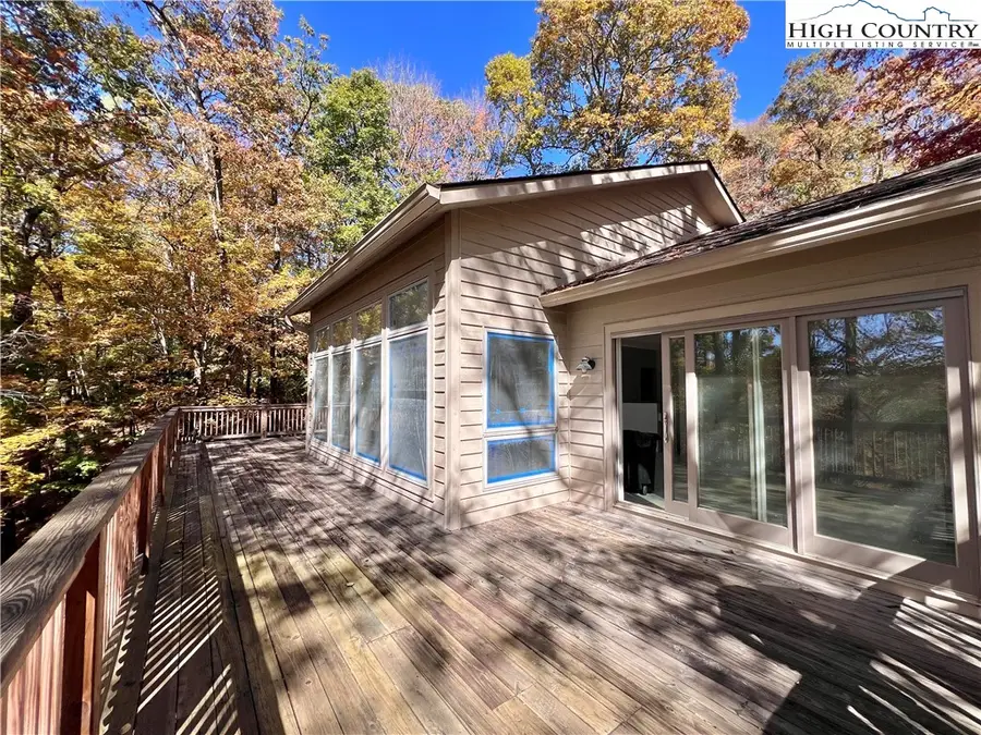 178 Sorrento Park Drive, Blowing Rock, NC 28605 - Image #3