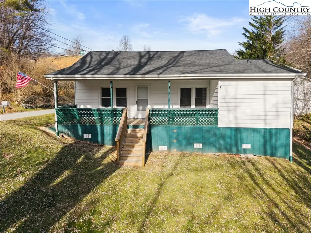 336 Willowdale Church Road, Vilas, NC 28692 - Image #1