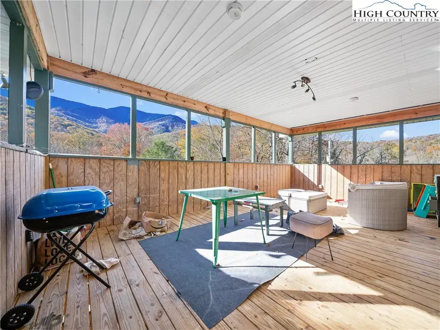 219 Raven Rock Lane, Burnsville, NC 28714 - #3