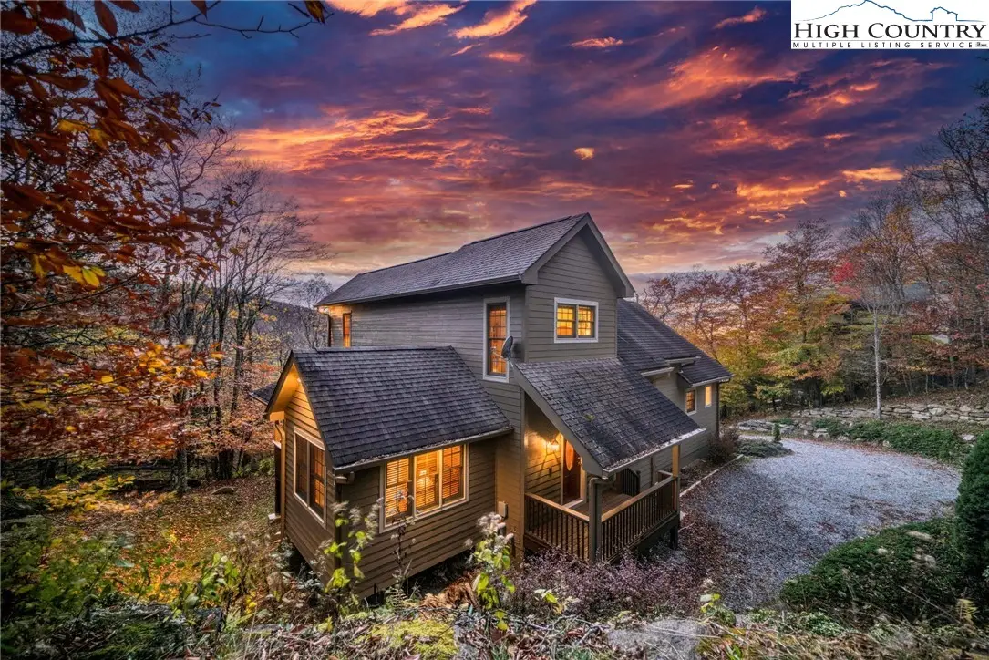 121 Spruce Hollow Road, Beech Mountain, NC 28604 - Image #1