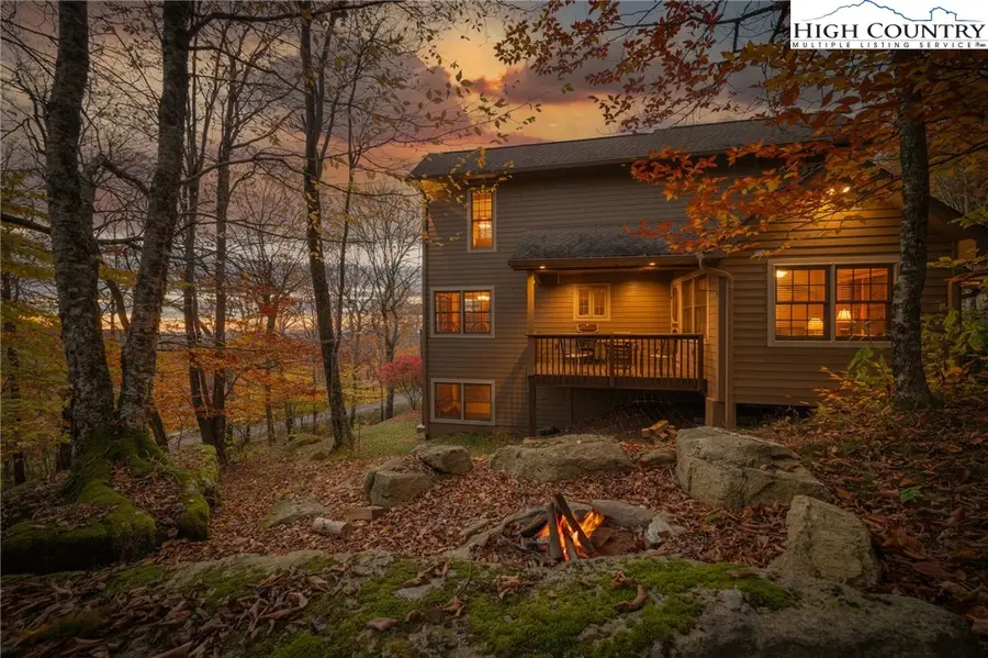 121 Spruce Hollow Road, Beech Mountain, NC 28604 - Image #3