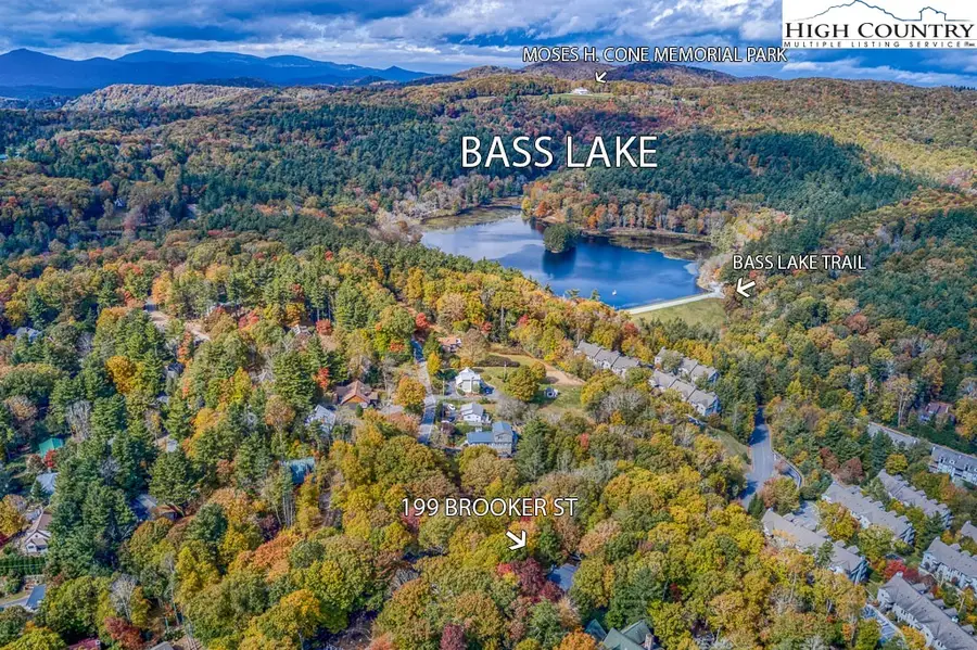 199 Brooker Street, Blowing Rock, NC 28605 - Image #2