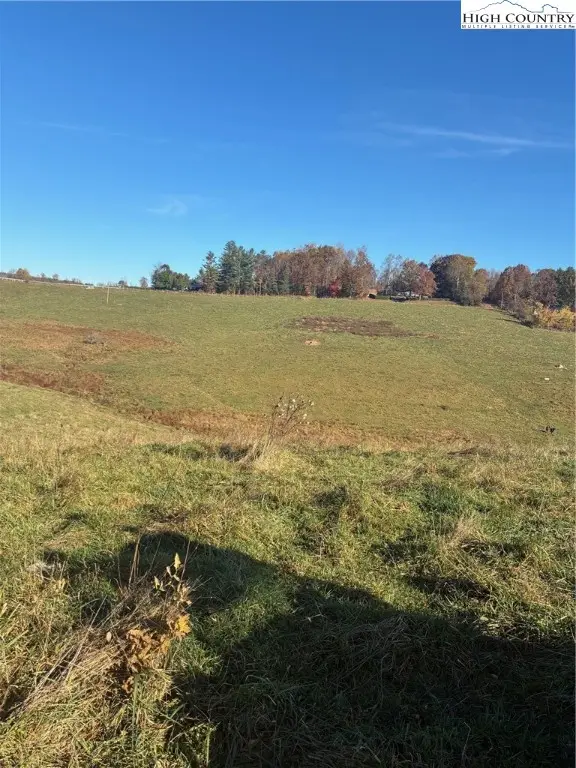 18 N Nc Highway, Sparta, NC 28675 - Image #2