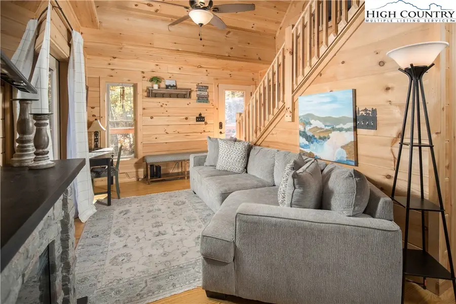 214 Lakeledge Road, Beech Mountain, NC 28604 - Image #3