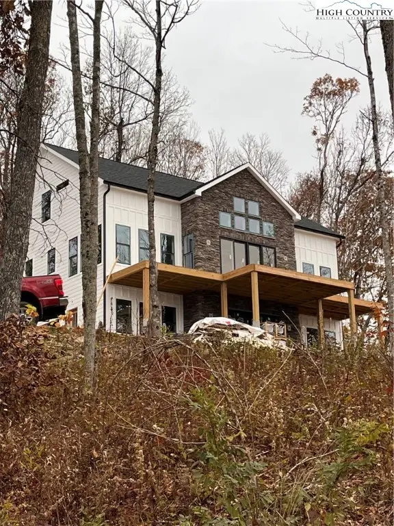 2120 Elk Creek Mountain Parkway, Todd, NC 28684 - Image #2