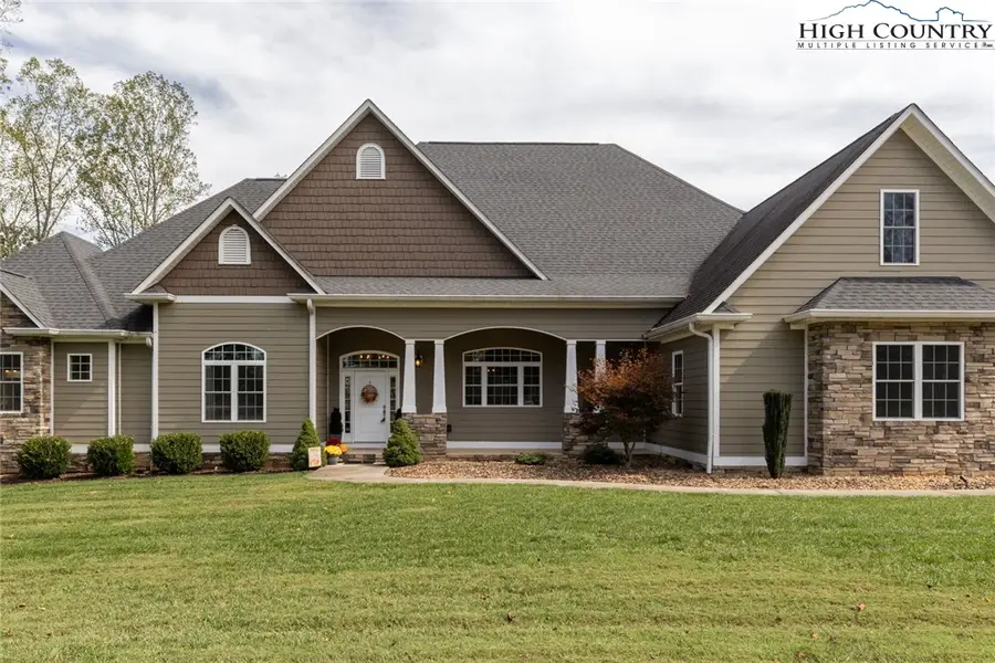 203 Monk Court, North Wilkesboro, NC 28659 - Image #3