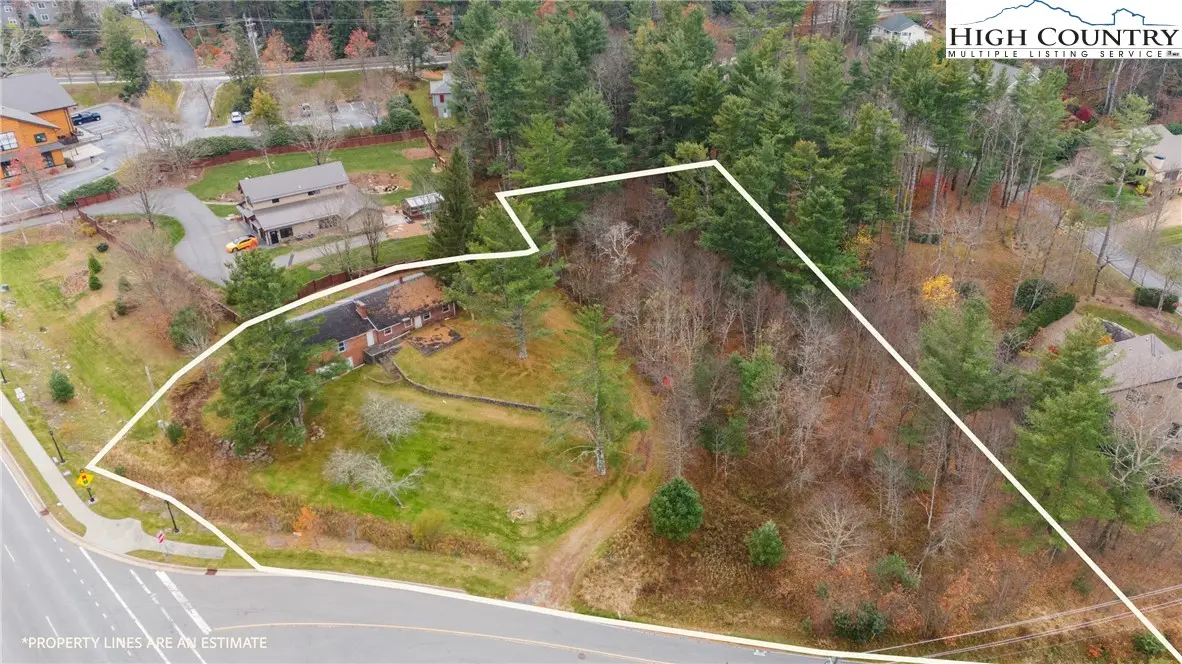 986 Ransom Street, Blowing Rock, NC 28605 - Image #1