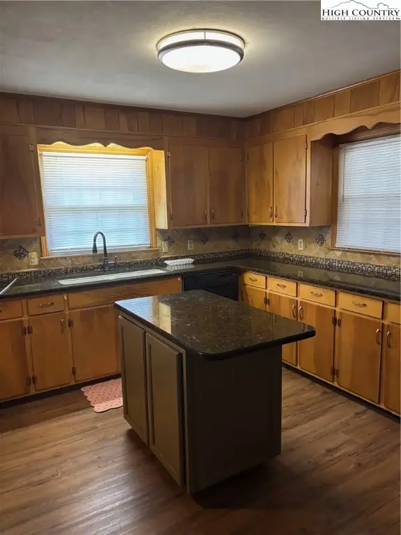 94 Kemp Street, Sparta, NC 28675 - Image #3