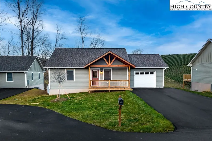 218 Ava Way, Boone, NC 28607 - Image #3