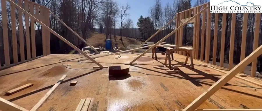 310 Autumn Run Road, West Jefferson, NC 28694 - Image #2