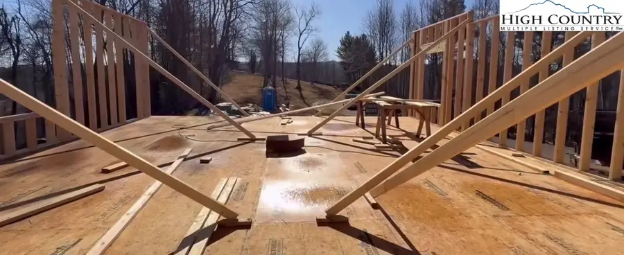 310 Autumn Run Road, West Jefferson, NC 28694 - Image #3