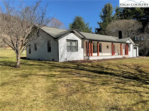 4560 Nc Highway 18 Highway, Sparta, NC 28675