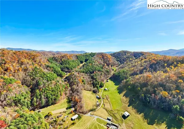 226 Loves Knob Road, Sugar Grove, NC 28679
