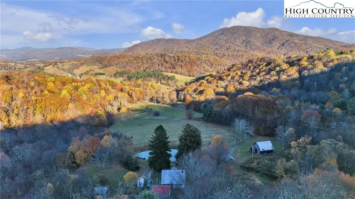 984 Cloverdale Lane, Independence, VA 24348 - Image #1