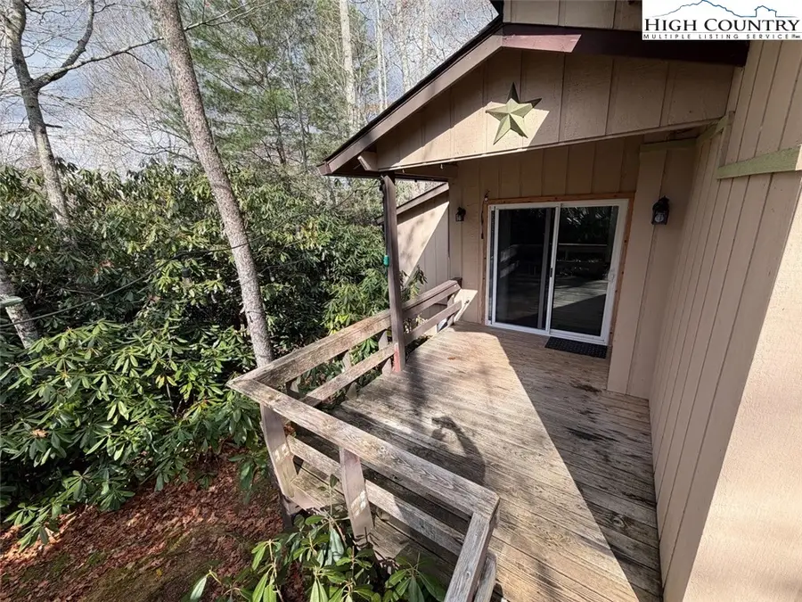 401 Windridge Road, Newland, NC 28657 - Image #3