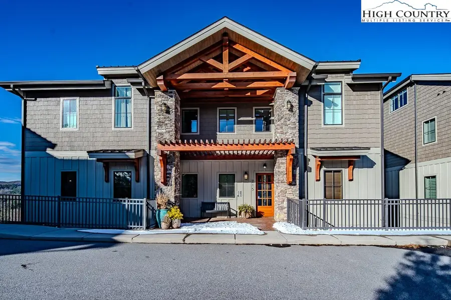 215 Cone Vista Circle #B, Blowing Rock, NC 28605 - Image #2