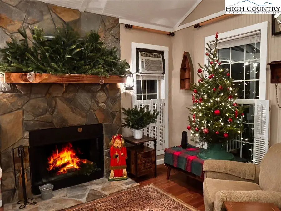 40 Fish Camp Circle, Newland, NC 28657 - Image #3