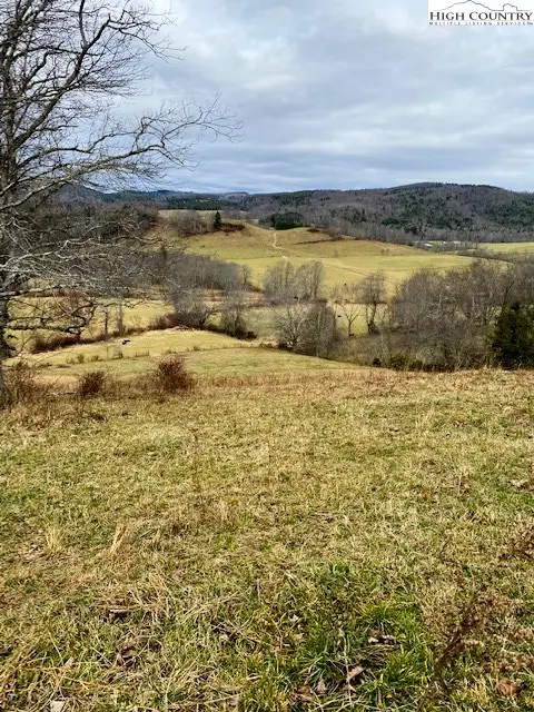 7874 Flatridge Road, Troutdale, VA 24378 - #3