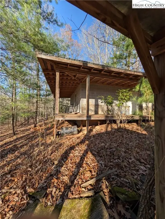 574 Three Creeks Lane, Sparta, NC 28675 - Image #3