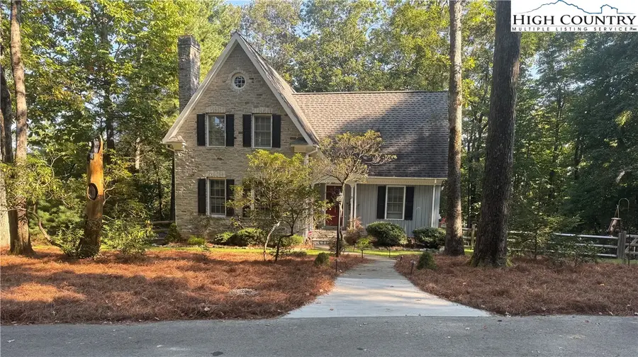 21 Maple Leaf Lane, Glade Valley, NC 28627 - #3