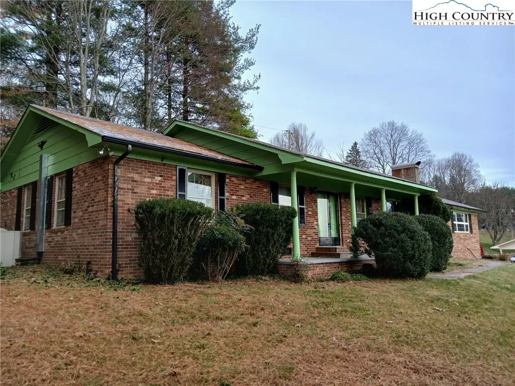 308 Hickory Mtn Road, Sparta, NC 28675 - Image #1