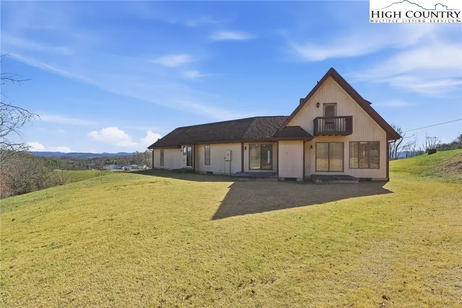 206 Lane L. Massey Road, Crumpler, NC 28617 - Image #3