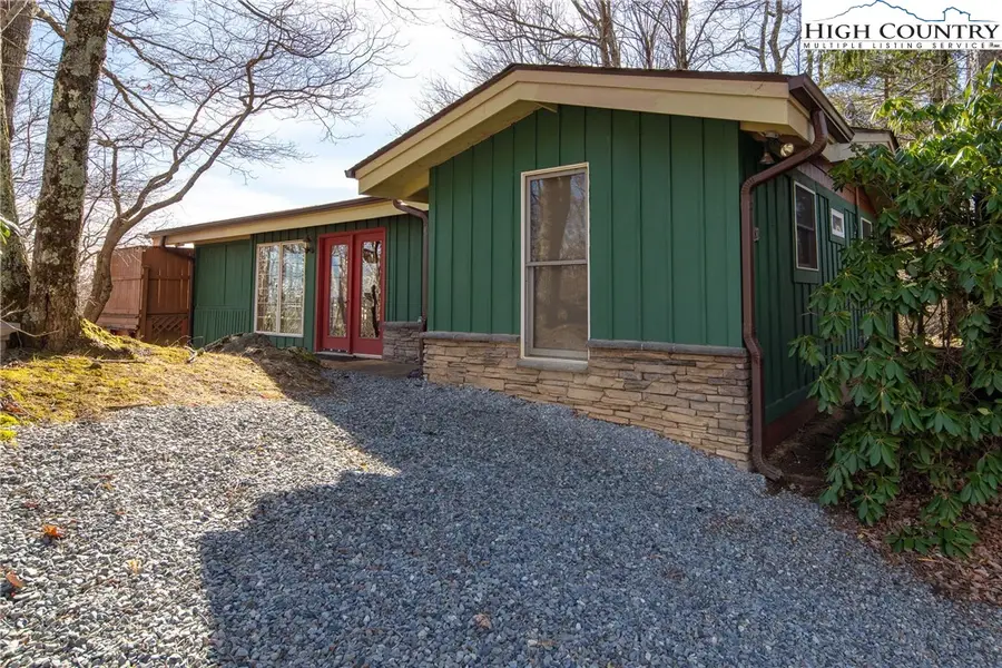 280 Chinkapin Ridge, Seven Devils, NC 28604 - Image #3