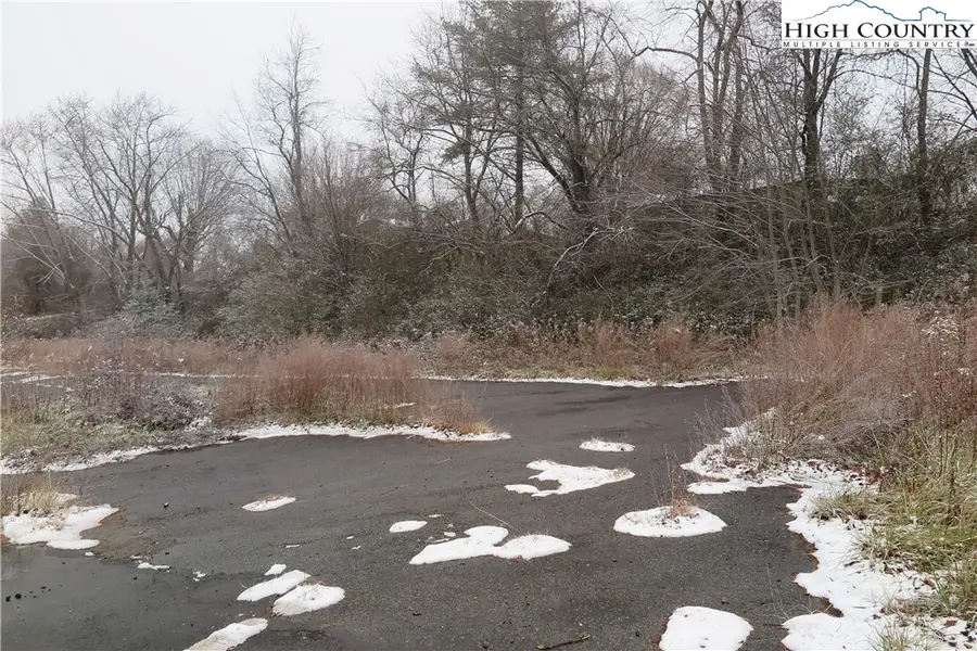 1497 Us 21 Highway, Sparta, NC 28675 - Image #3