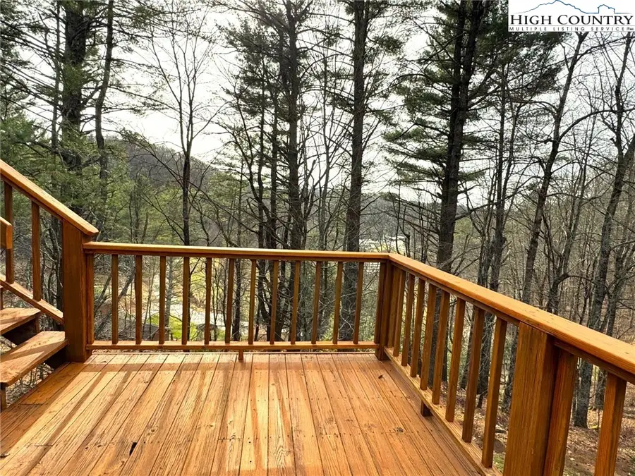240 Hiview Drive, Blue Ridge, NC 25615 - Image #2
