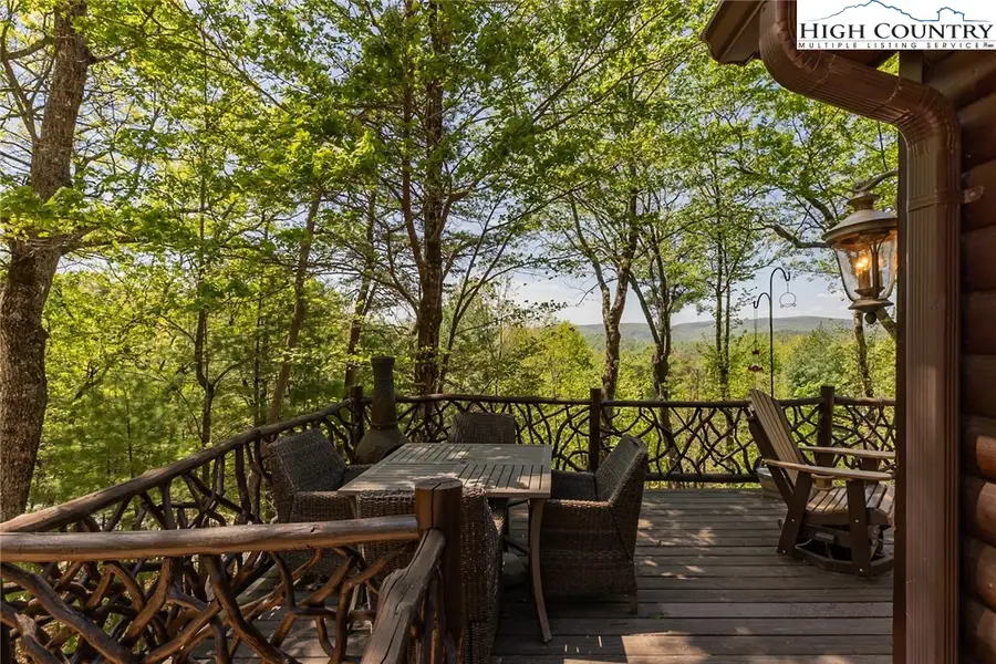 142 Fawn Lane, Purlear, NC 28665 - Image #3