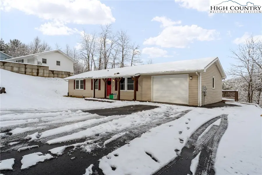 500 White Laurel Lane, Boone, NC 28607 - Image #3