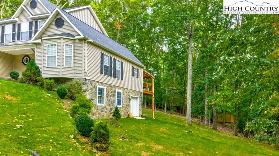 389 Highland Drive, Sparta, NC 28675 - Image #3