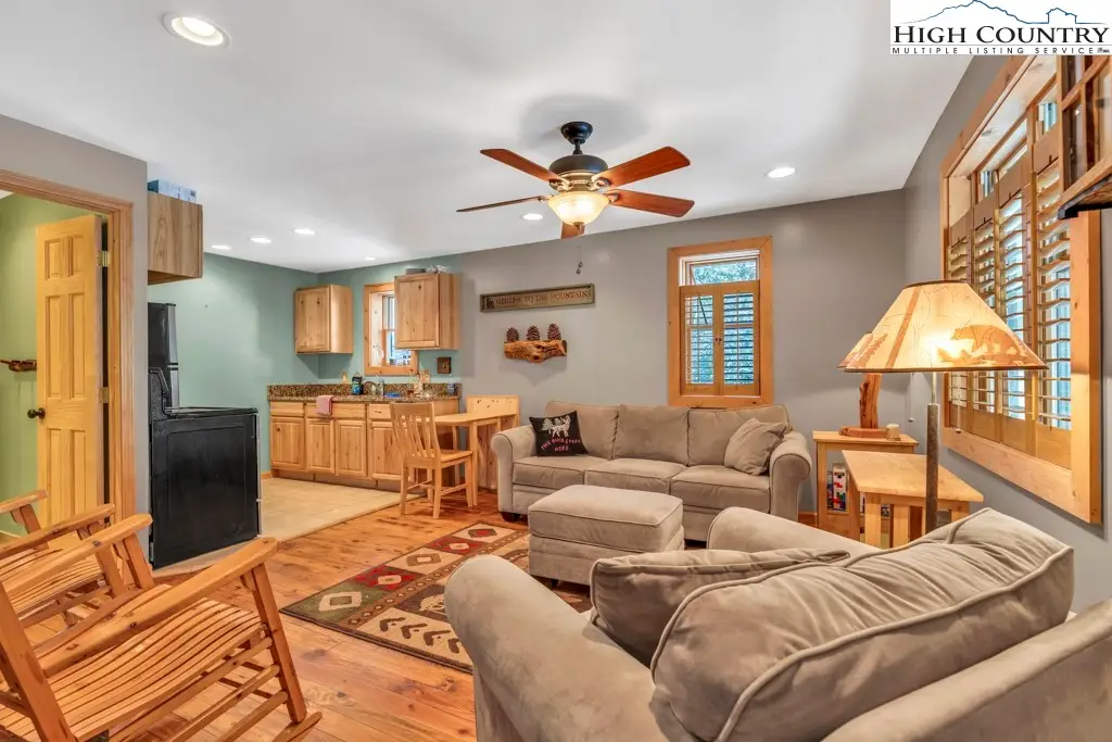 5171 Edgemont Road, Collettsville, NC 28611 - #1