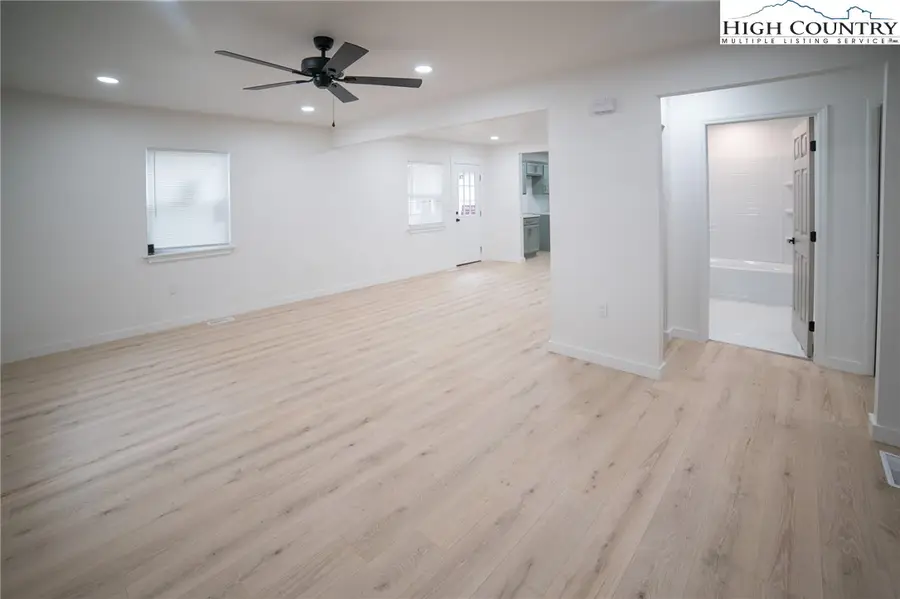 605 Vance Street, Lenoir, NC 28645 - #3