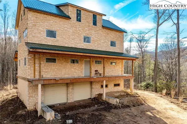 324 Allen Snyder Road, Trade, TN 37691