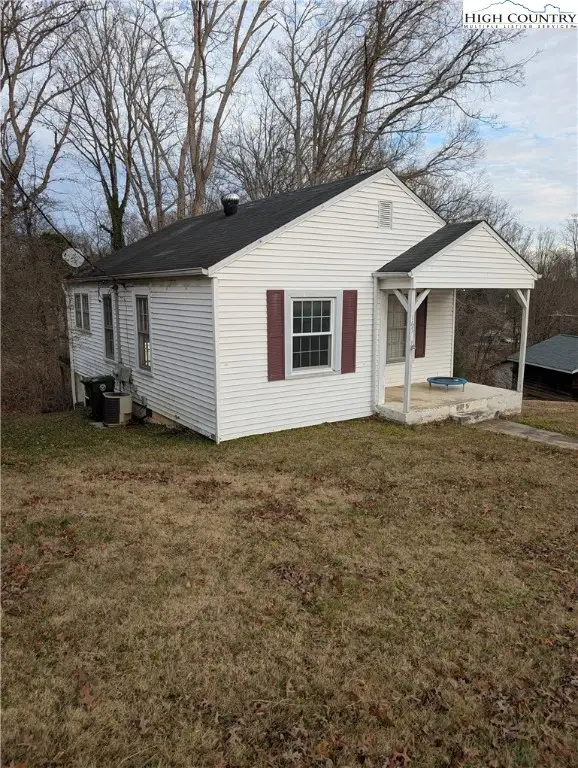 165 Harris Avenue, Elkin, NC 28621 - Image #3