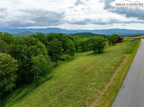 Lot 25 Great Sky Drive, Banner Elk, NC 28604