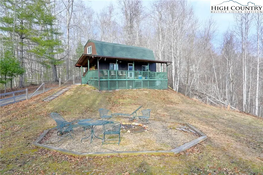 260 Crestview Dr W Access, Creston, NC 28615 - Image #2