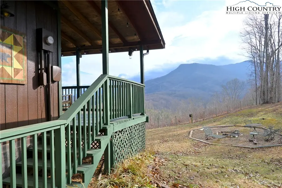 260 Crestview Dr W Access, Creston, NC 28615 - Image #3