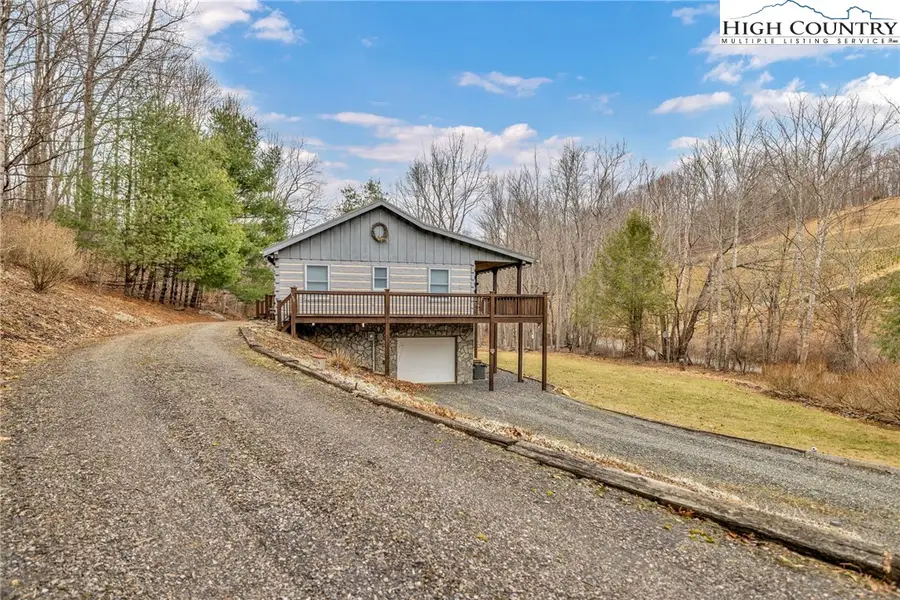 108 Chestnut Creek, West Jefferson, NC 28694 - Image #2