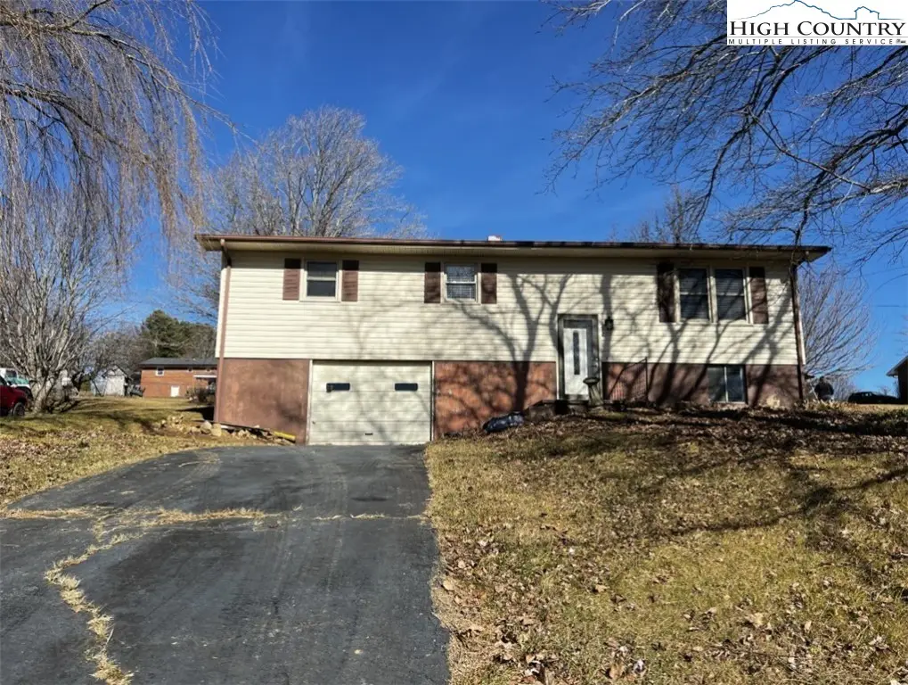 610 Collins Road, Sparta, NC 28675 - Image #1