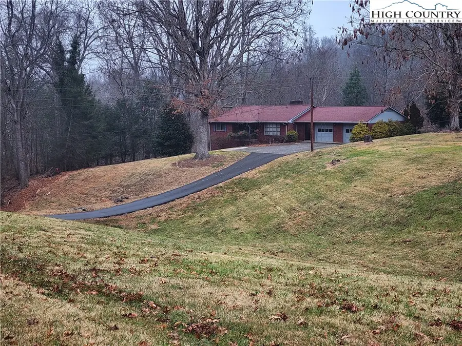 865 Armory Road, North Wilkesboro, NC 28659 - Image #2