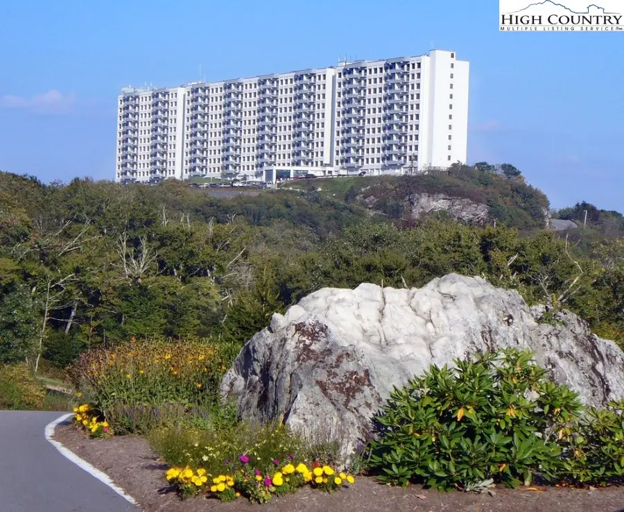 303 Sugar Top Drive #2323, Sugar Mountain, NC 28604 - Image #2