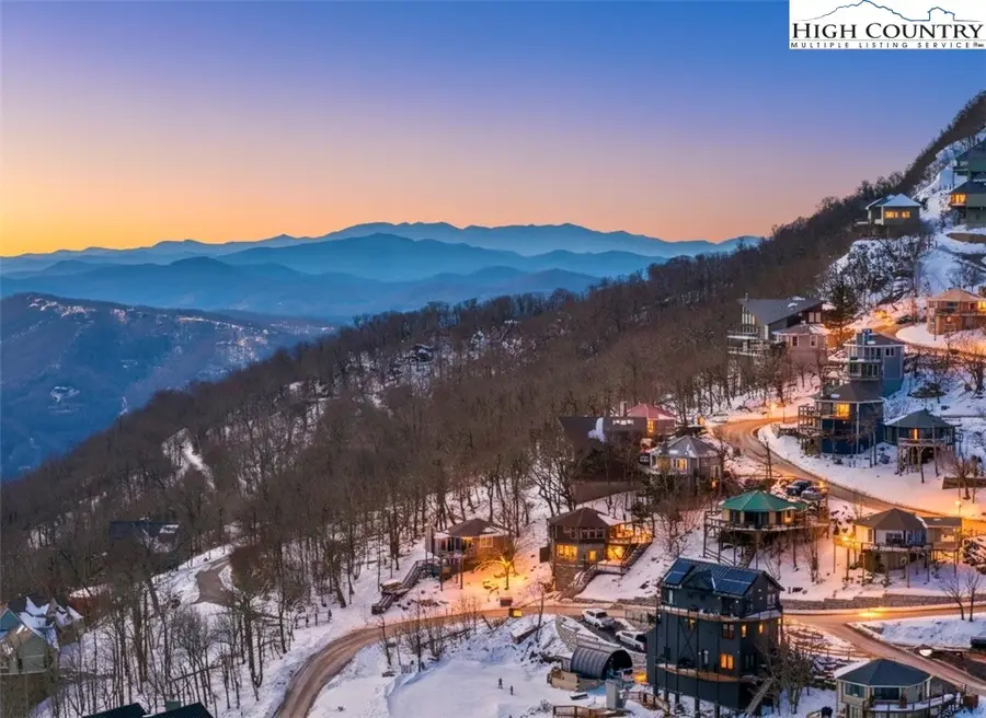 109 Skiloft Road, Beech Mountain, NC 28604 - Image #3